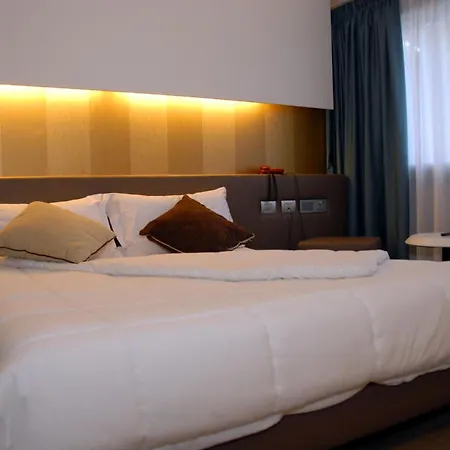 מלון Green Hotel ורג'אטה