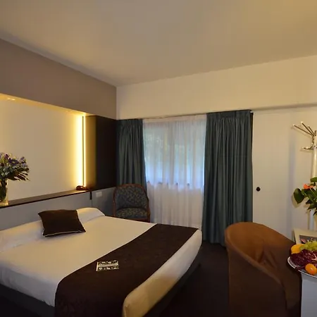 Green Hotel Hotel 4*