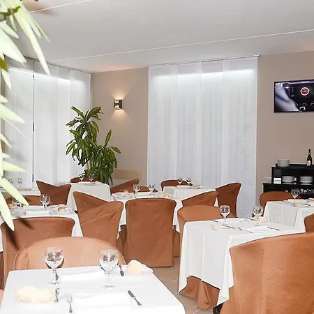 Green Hotel 4*