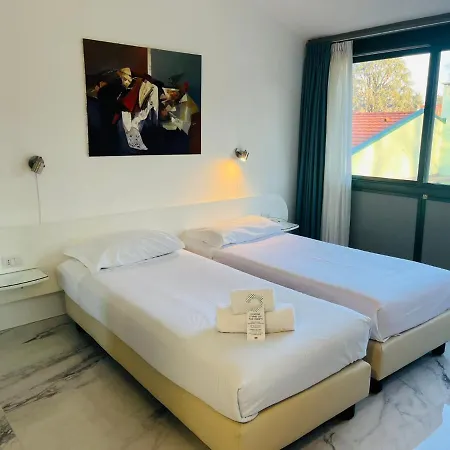 Green Hotel 4*