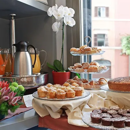 Green Hotel מלון 4*