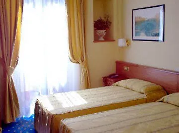 Green Hotel Motel