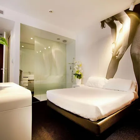 Green Hotel Motel 4*